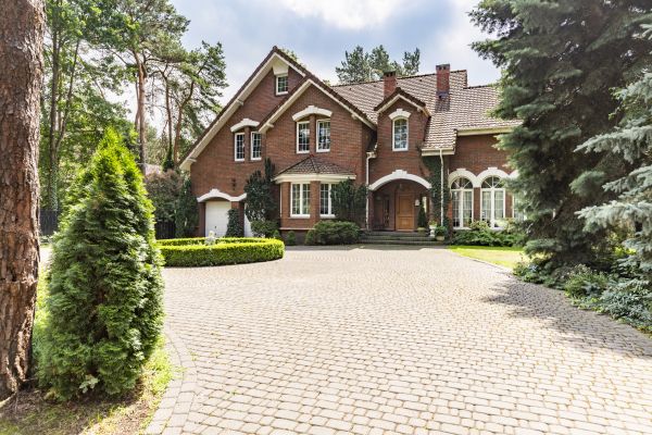 Driveway Pavers Repair in Mission Viejo
