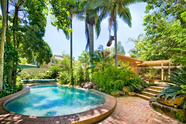 Cost of Pool Patio Paving in Mission Viejo